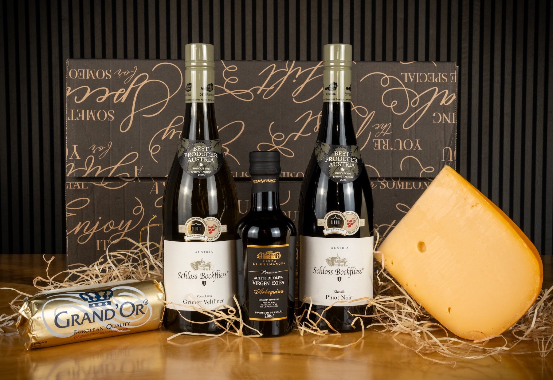 Kerstpakket "Feestelijke Smaaksensatie"