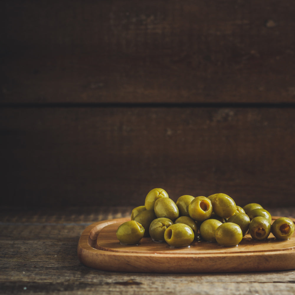 Spaanse traditionele groene olijven met pit