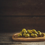 Spaanse traditionele groene olijven met pit