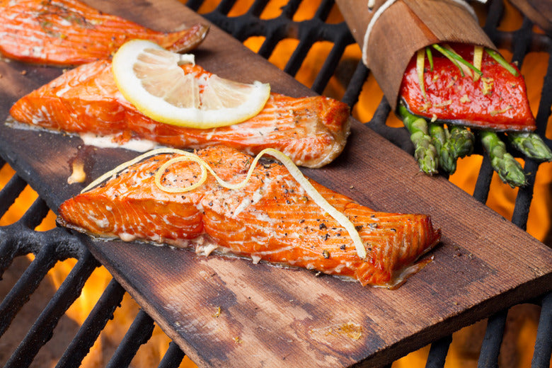 Verse zalmfilet met vel geschubd